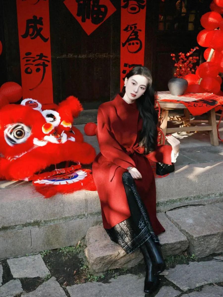 过年穿大衣怎么拍？教你拍出气质慵懒年味大片-第10张图片-风享汇