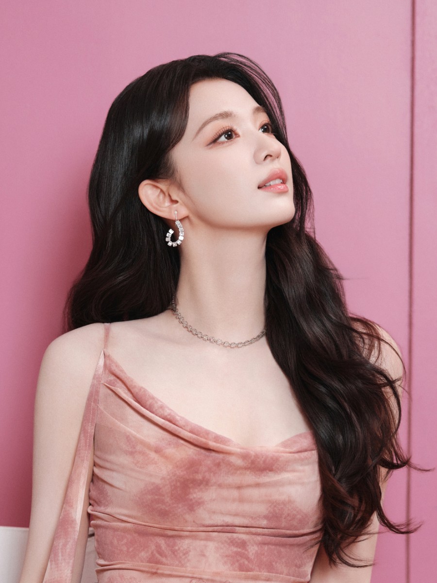 王楚然真仙女下凡了， 好美的庾晚音 ​​​-第10张图片-风享汇