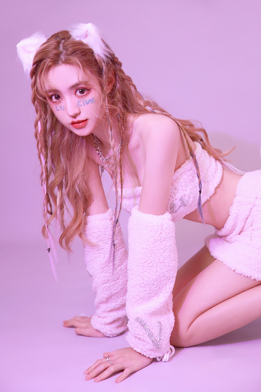 猫耳萌系少女，邂逅粉色浪漫之境-第4张图片-风享汇