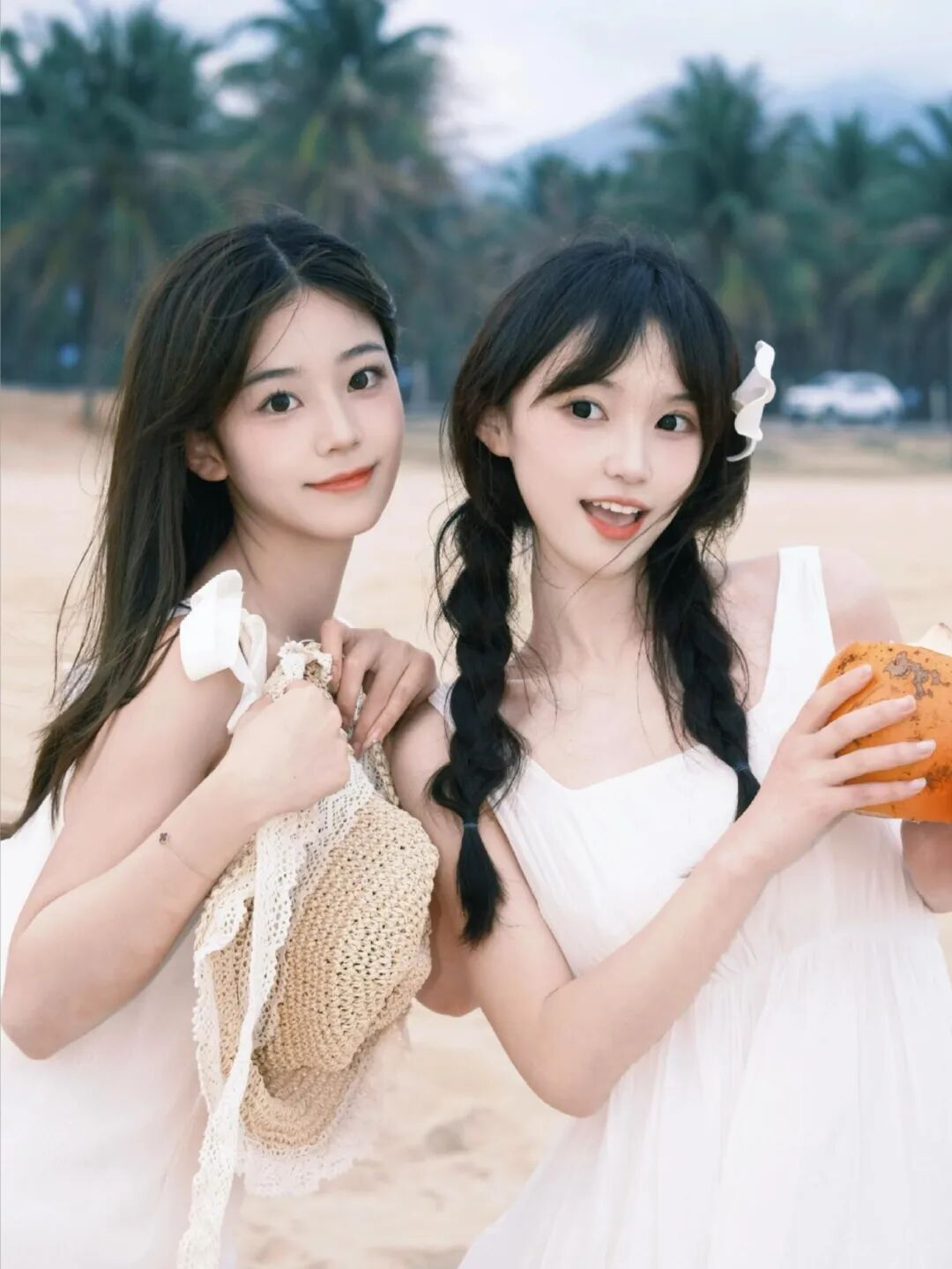 闺蜜海边双人照｜9个出片技巧，告别游客照-第4张图片-风享汇