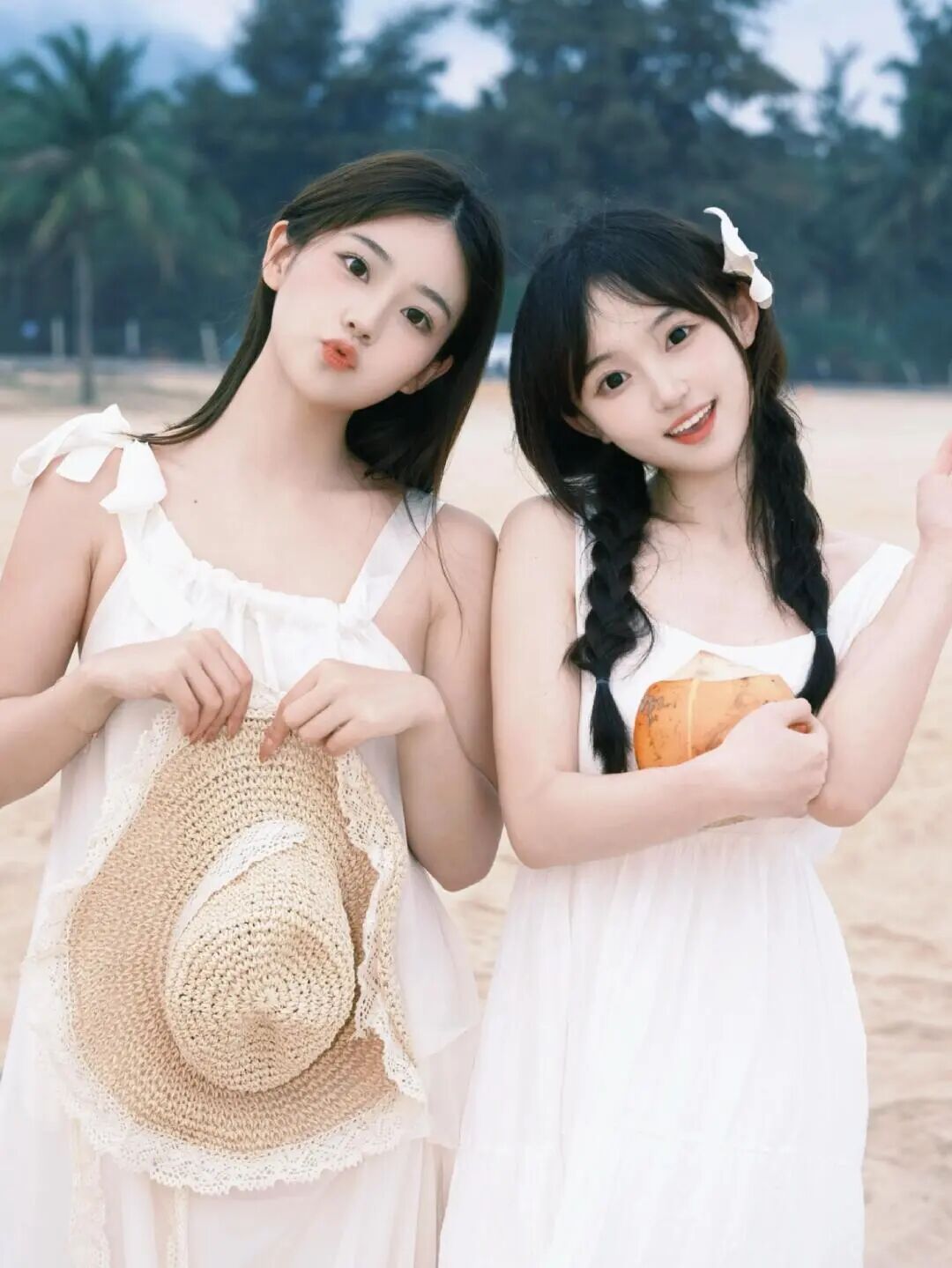 闺蜜海边双人照｜9个出片技巧，告别游客照-第6张图片-风享汇