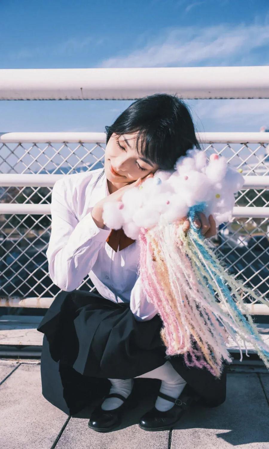 别再僵硬摆拍！跟着这篇学，秒变元气少女-第3张图片-风享汇