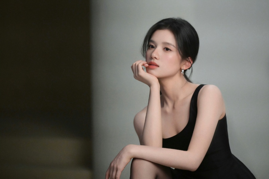 张婧仪，浪莎广告大片-第8张图片-风享汇