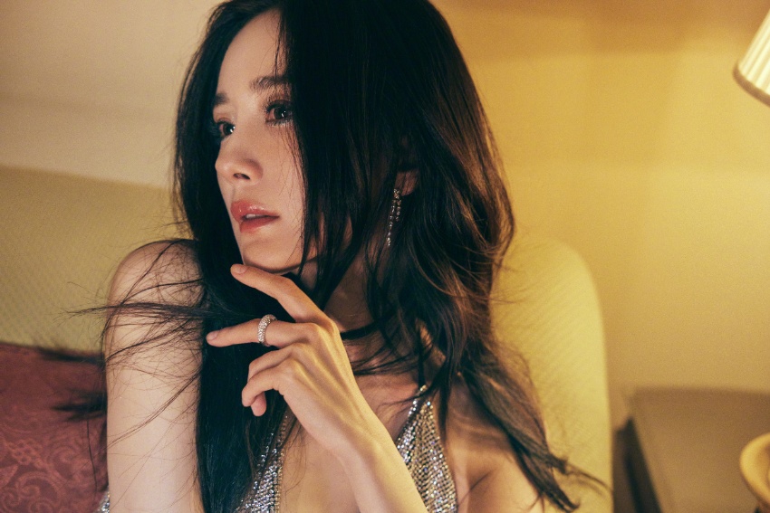 杨幂逆天长腿，简直腿精本精-第7张图片-风享汇