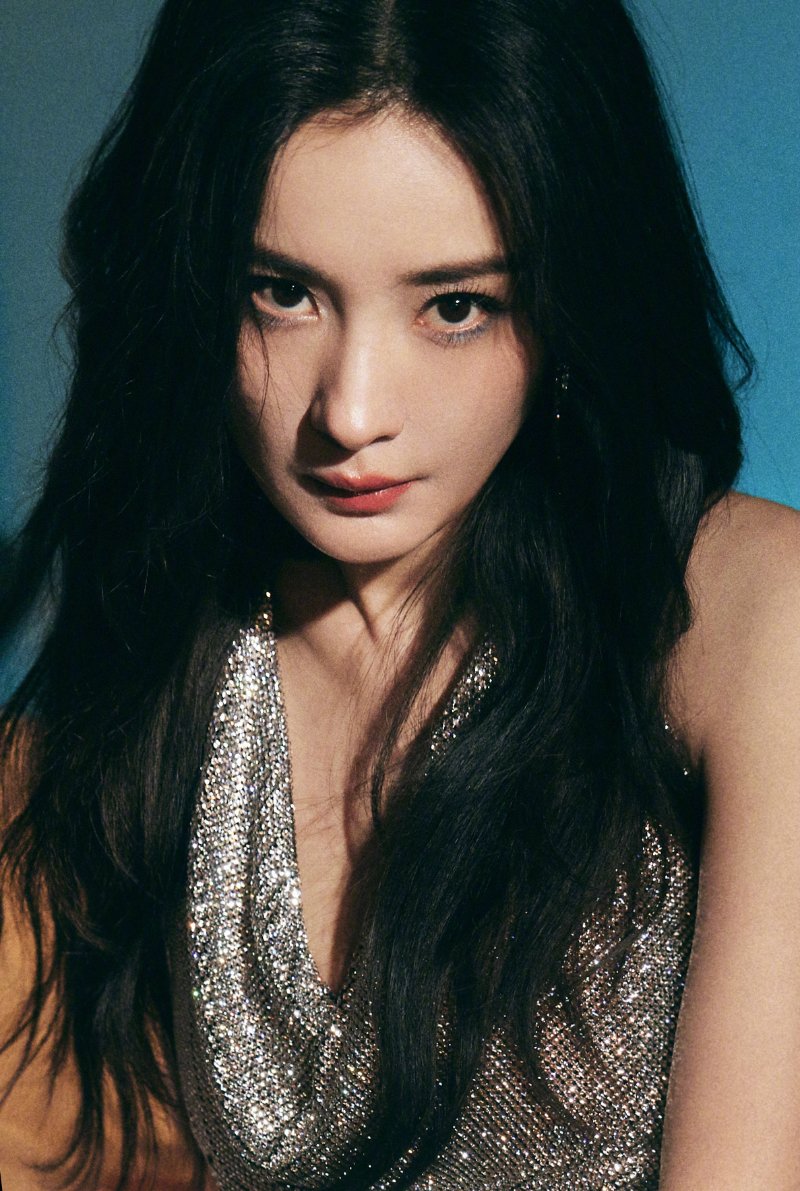 杨幂逆天长腿，简直腿精本精-第5张图片-风享汇