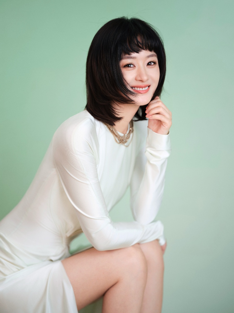 赵丽颖如沐春风新造型：颖宝女神太美了-第5张图片-风享汇