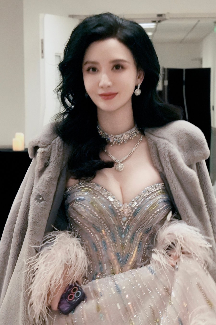 张萌红毯造型合辑，你最钟意哪一套？-第15张图片-风享汇