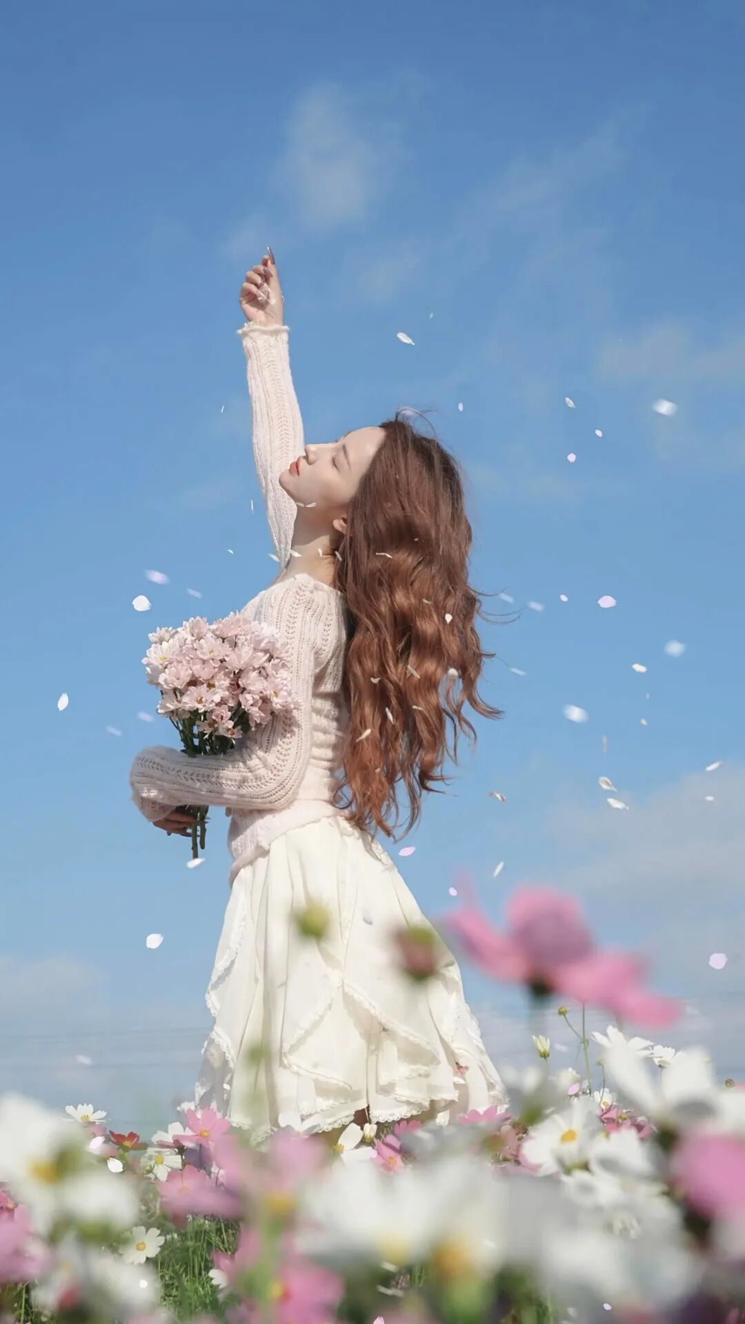 不用会摆拍！这8个花海拍照小技巧，随手拍都是温柔感-第5张图片-风享汇