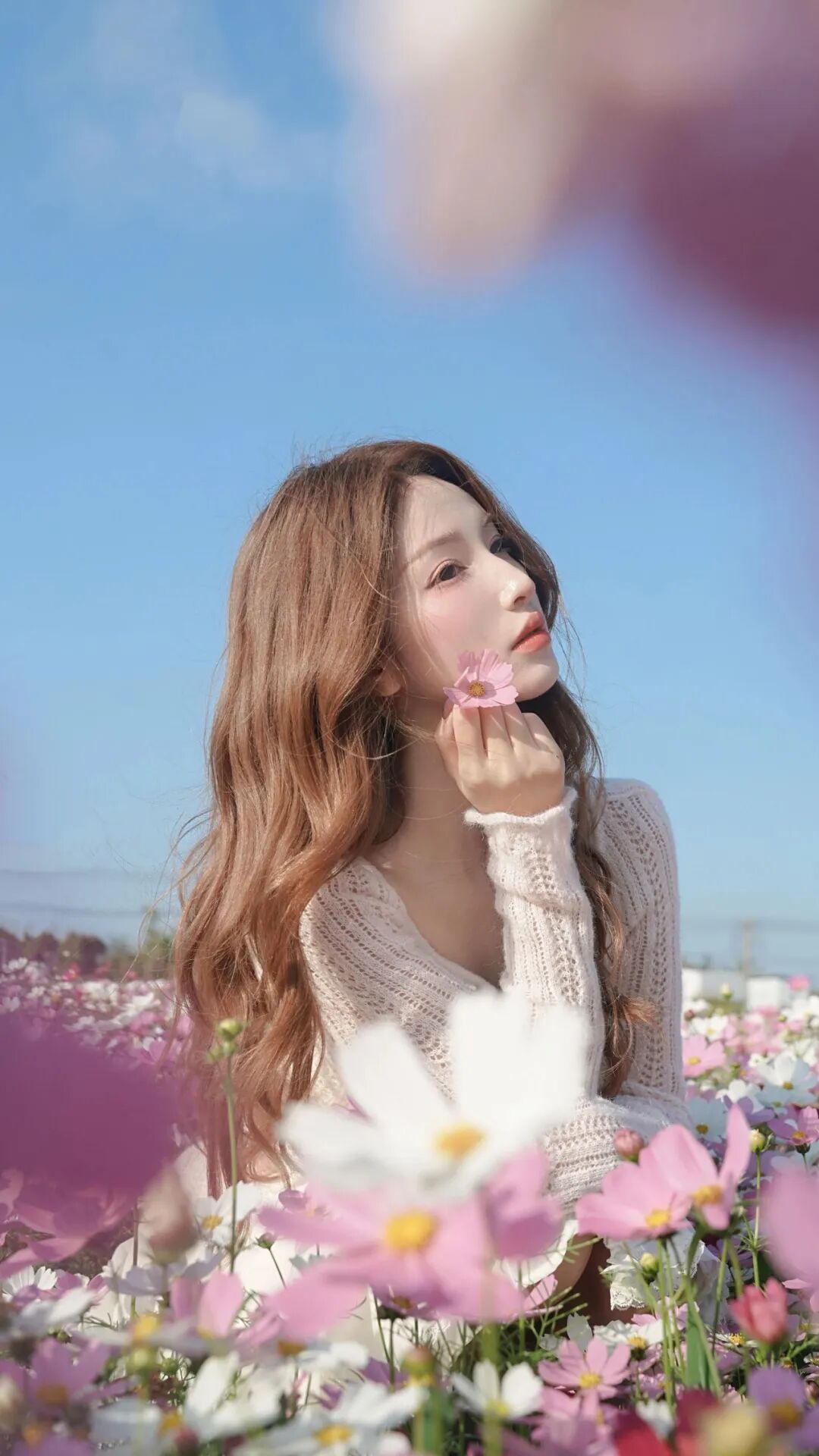 不用会摆拍！这8个花海拍照小技巧，随手拍都是温柔感-第6张图片-风享汇