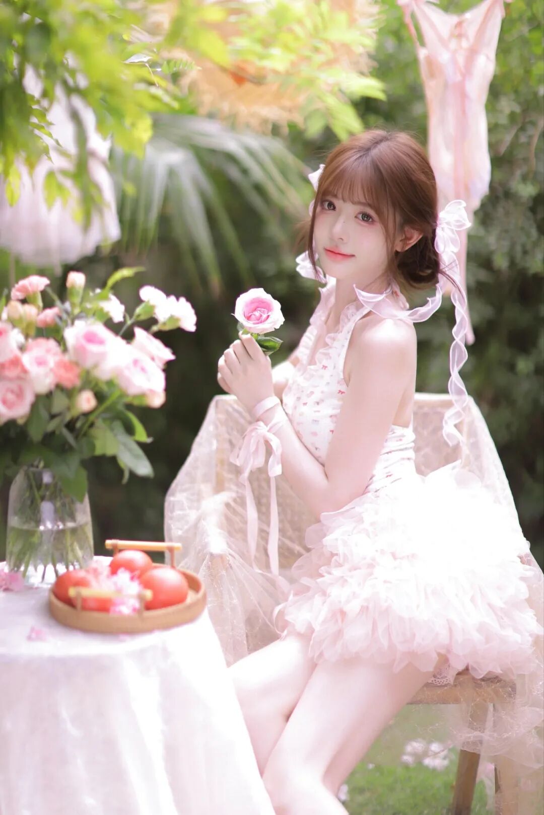 全套花园拍照姿势攻略|零基础也能轻松学会-第4张图片-风享汇 全套花园拍照姿势攻略|零基础也能轻松学会-第4张图片-风享汇