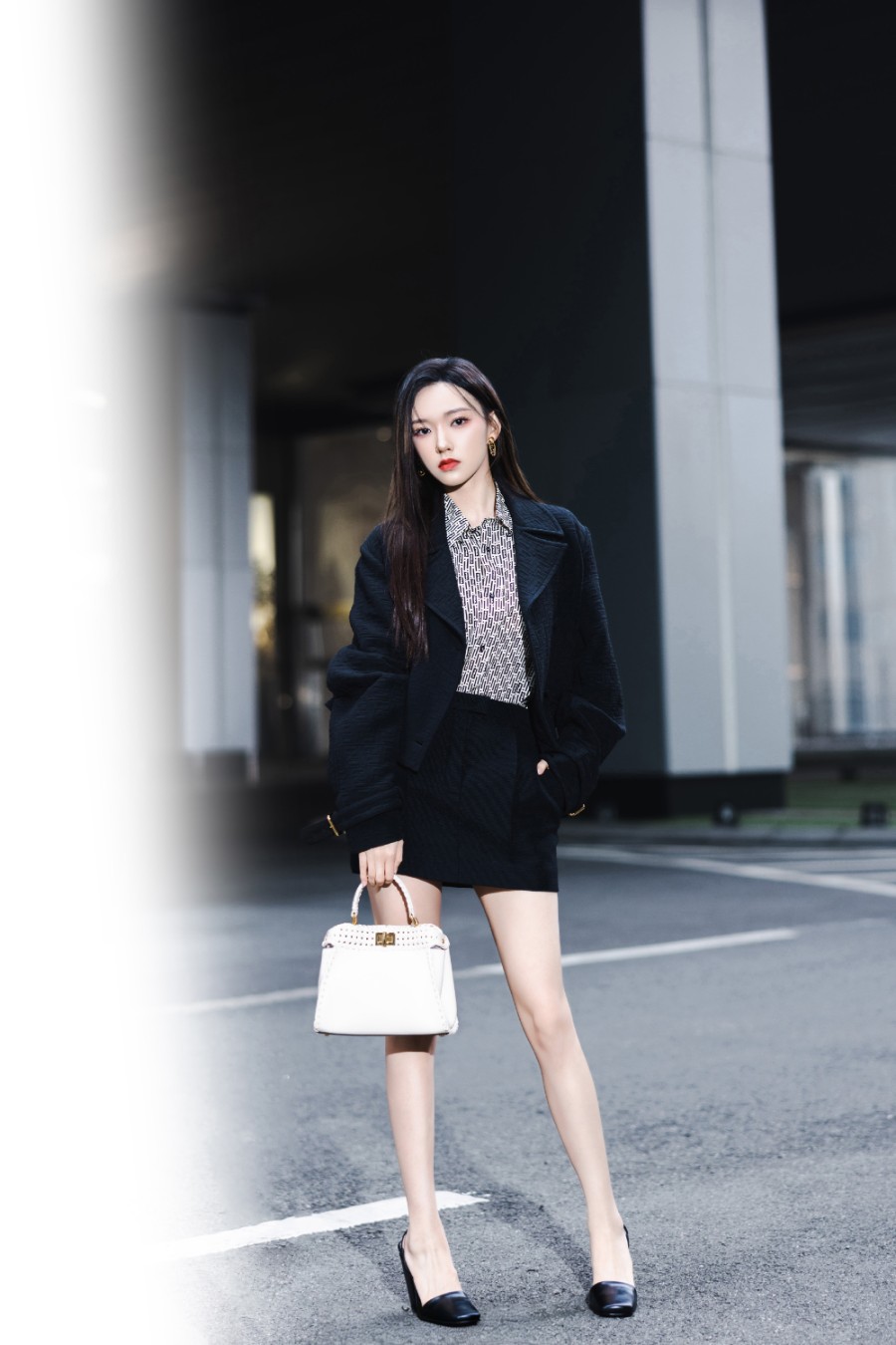 程潇氛围感街拍，有没有击中你的心巴？-第8张图片-风享汇