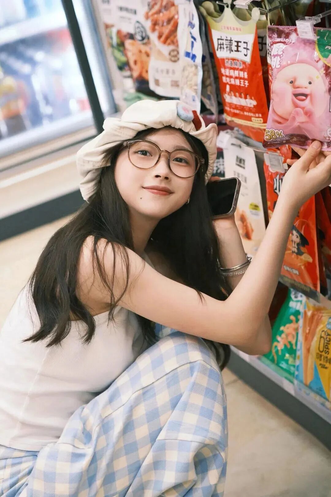 逛便利店这么拍，普通人也能拍出温柔少女感-第8张图片-风享汇