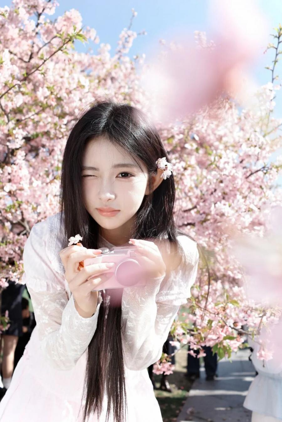 樱花人像拍照干货｜从姿势到技巧，手把手教你拍爆朋友圈！-第6张图片-风享汇