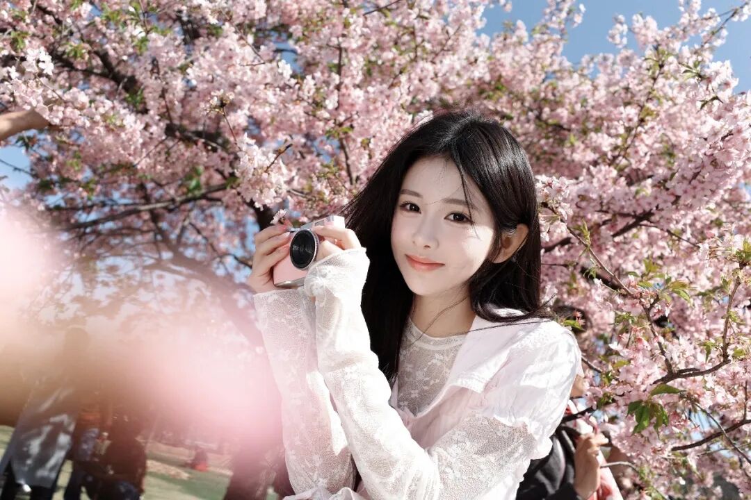 樱花人像拍照干货｜从姿势到技巧，手把手教你拍爆朋友圈！-第9张图片-风享汇