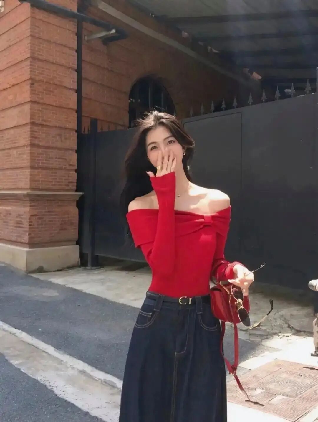 拍照手脚没处放？试试这些街拍小技巧-第9张图片-风享汇