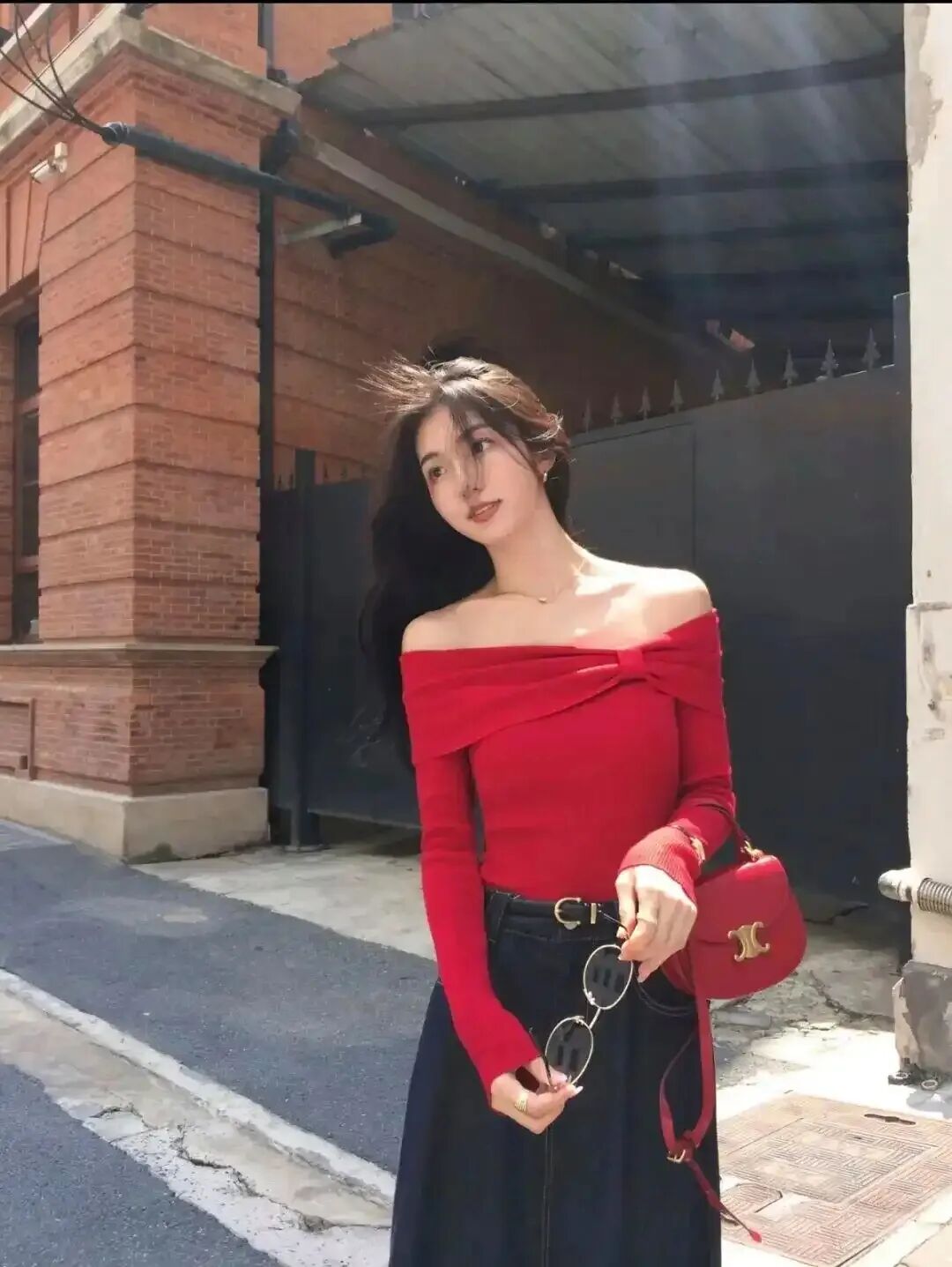 拍照手脚没处放？试试这些街拍小技巧-第7张图片-风享汇