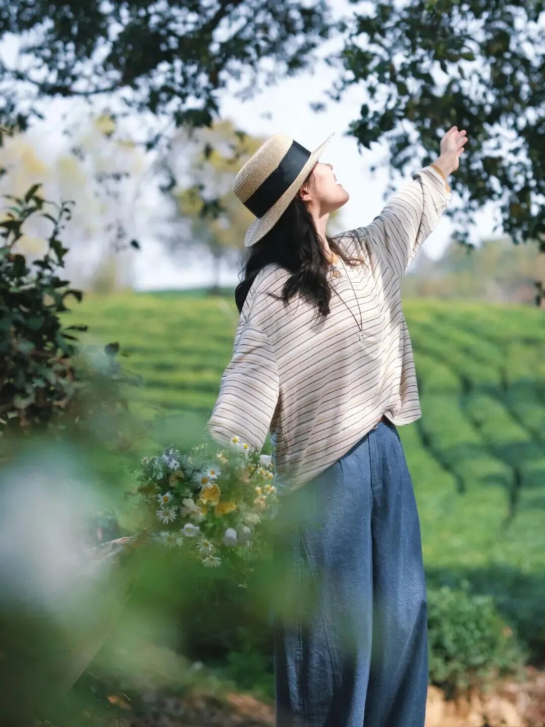 不看镜头也好看，春天户外的温柔拍照小技巧-第4张图片-风享汇