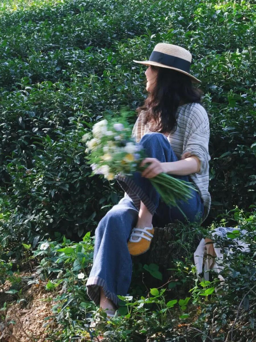 不看镜头也好看，春天户外的温柔拍照小技巧-第5张图片-风享汇