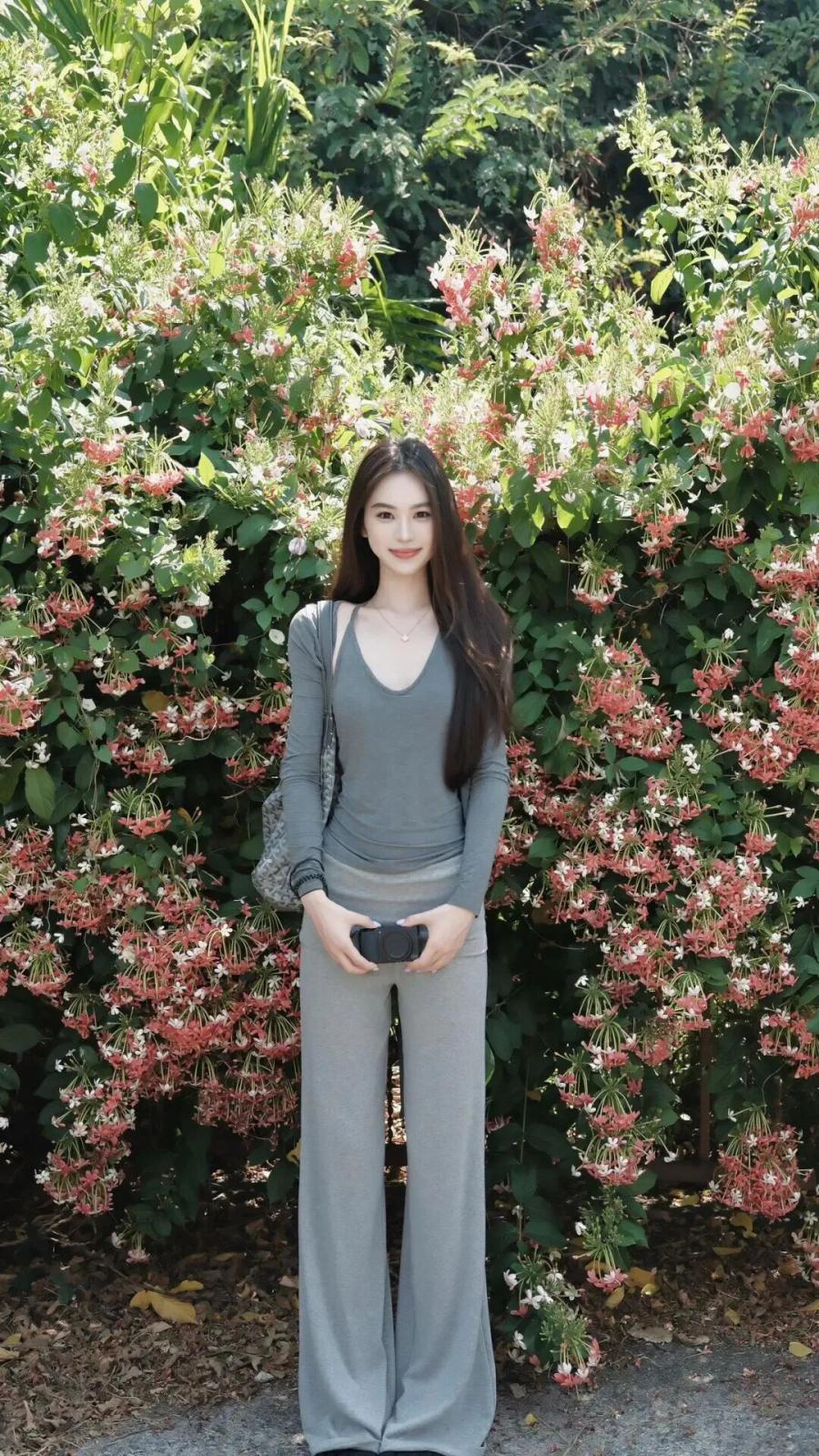 逛公园 / 爬山这样拍照！温柔显瘦还出片，秒变自然上镜达人-第6张图片-风享汇