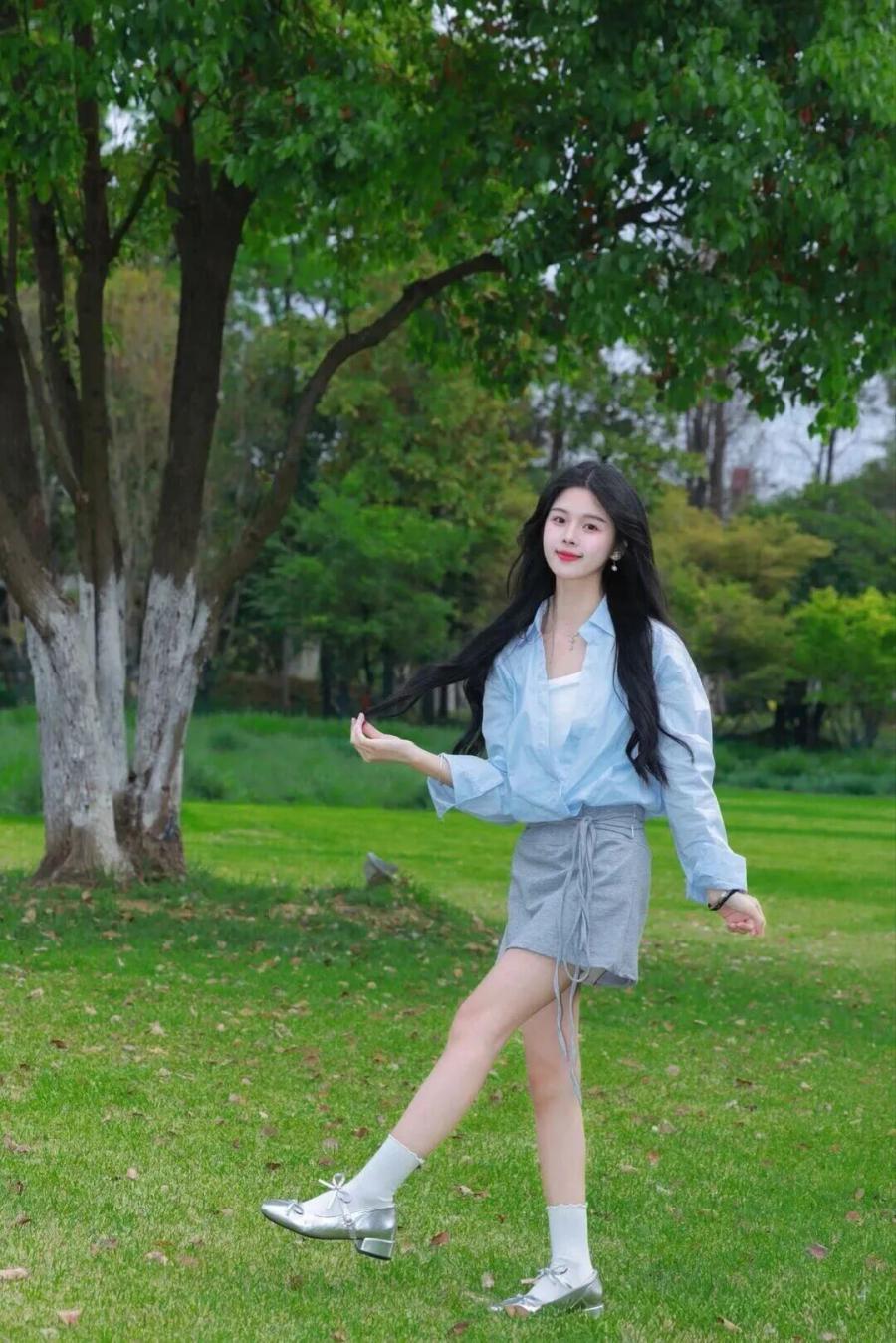 春日草地人像｜零废片姿势 + 技巧全分享-第4张图片-风享汇