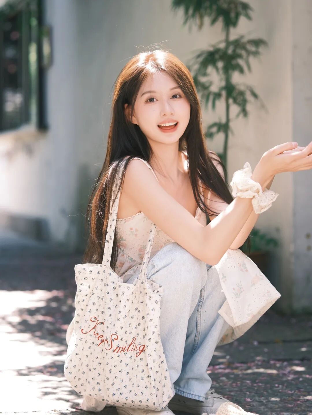 老巷清新风，9个姿势轻松拍出松弛感甜妹-第6张图片-风享汇