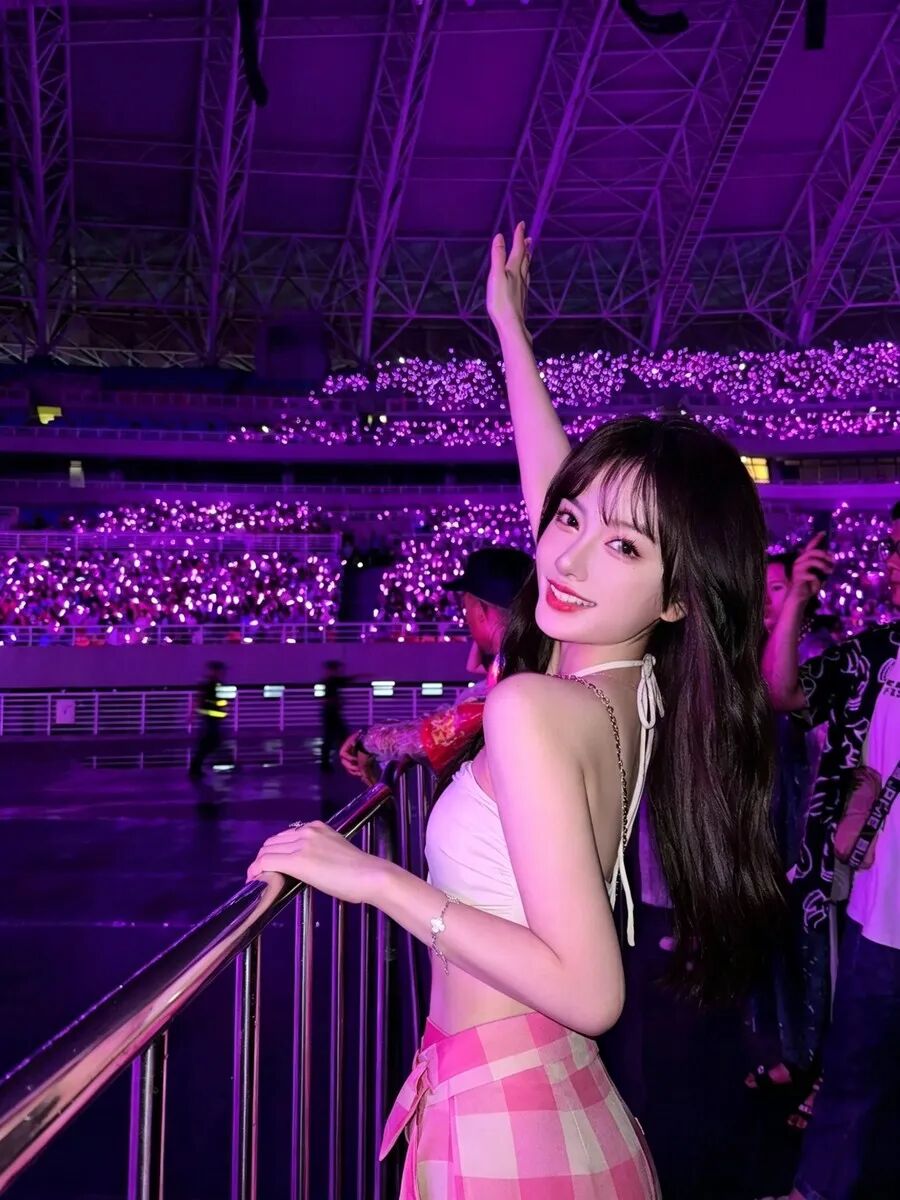 女生必看演唱会拍照教程，姿势百搭不出错-第4张图片-风享汇