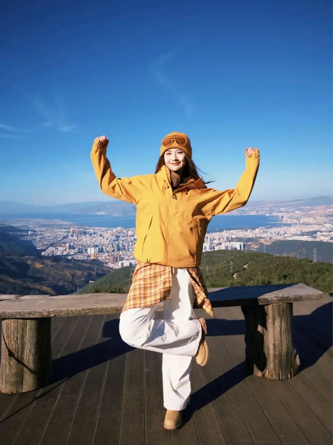 爬山登顶不会拍照？7 个万能姿势，随手拍出大片感-第6张图片-风享汇