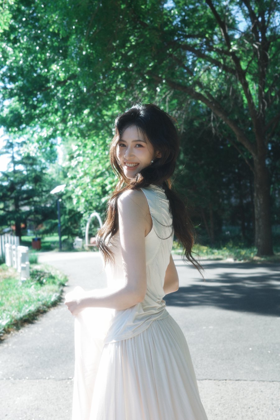 黄思瑞，氧气感清纯少女-第2张图片-风享汇