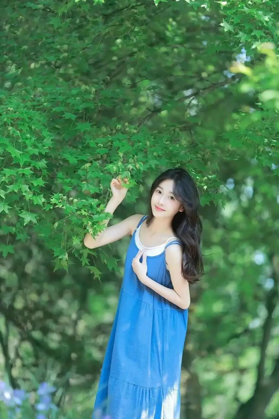 夏天森系拍照全攻略｜教你在树林里拍出清透感大片-第8张图片-风享汇