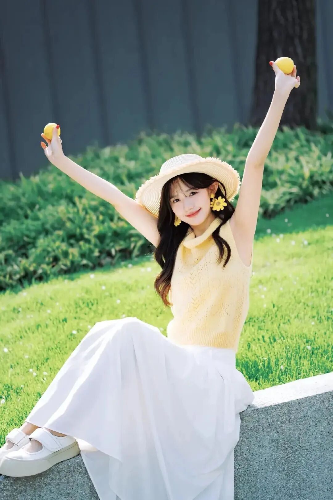 夏日柠檬写真｜6个姿势教你拍出清透少女感-第6张图片-风享汇