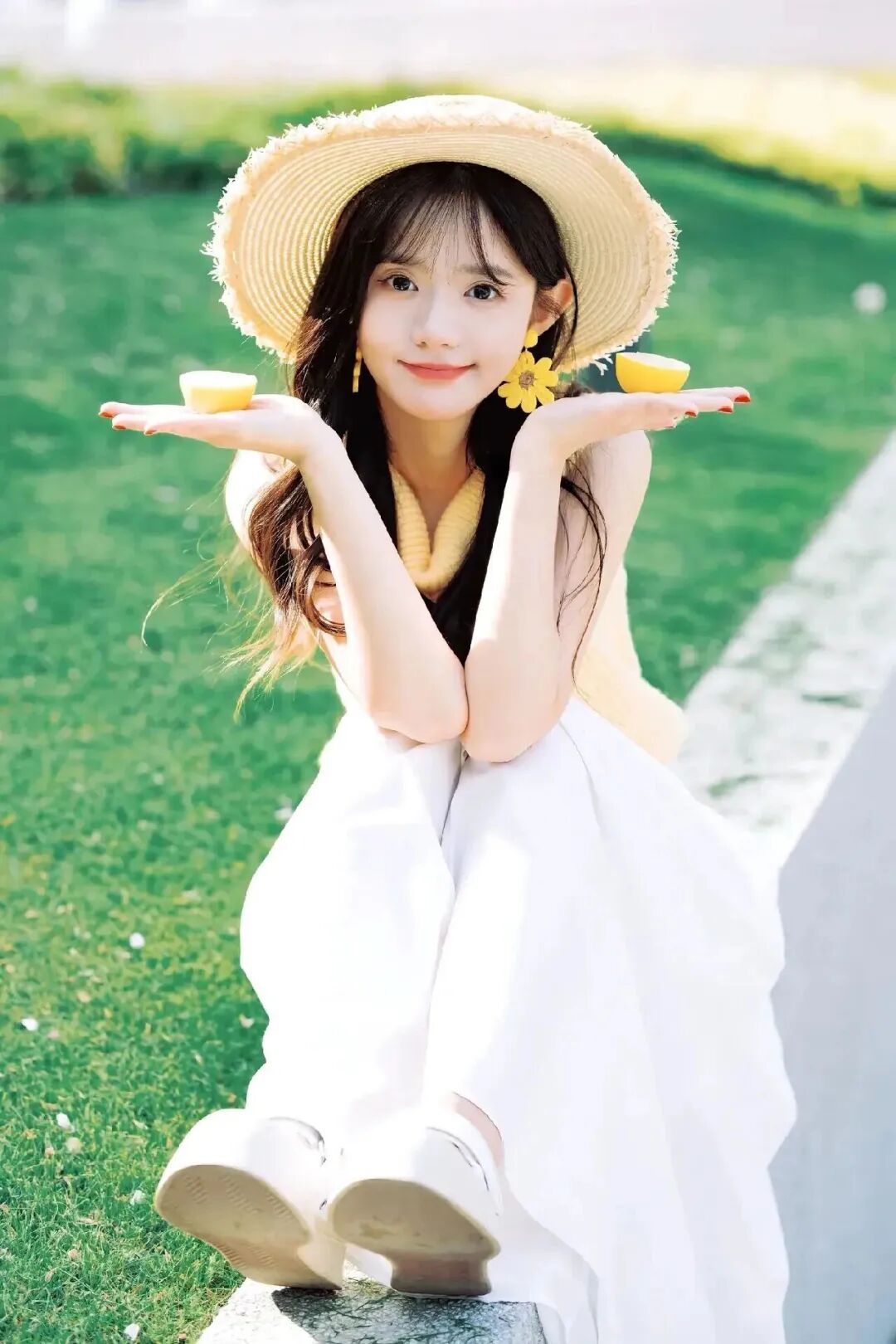 夏日柠檬写真｜6个姿势教你拍出清透少女感-第4张图片-风享汇