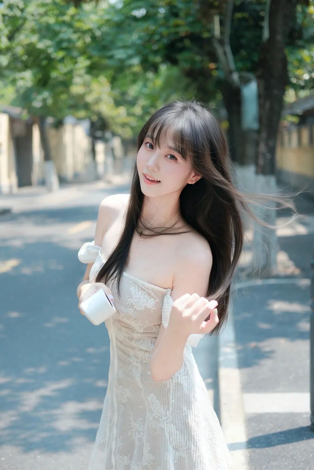 夏日街拍干货：利用树荫拍出满满氛围感-第7张图片-风享汇