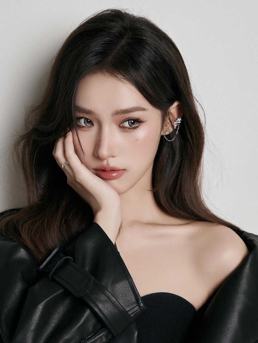 拽酷御姐皮衣冷感美人写真-第3张图片-风享汇