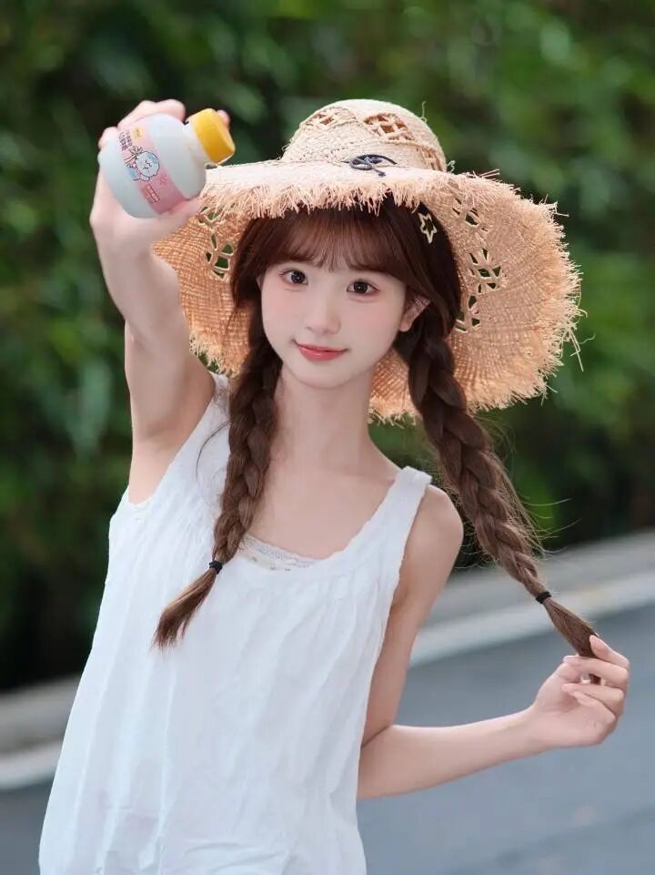 夏日清透感写真怎么拍？这10个甜妹姿势清爽又上镜-第6张图片-风享汇