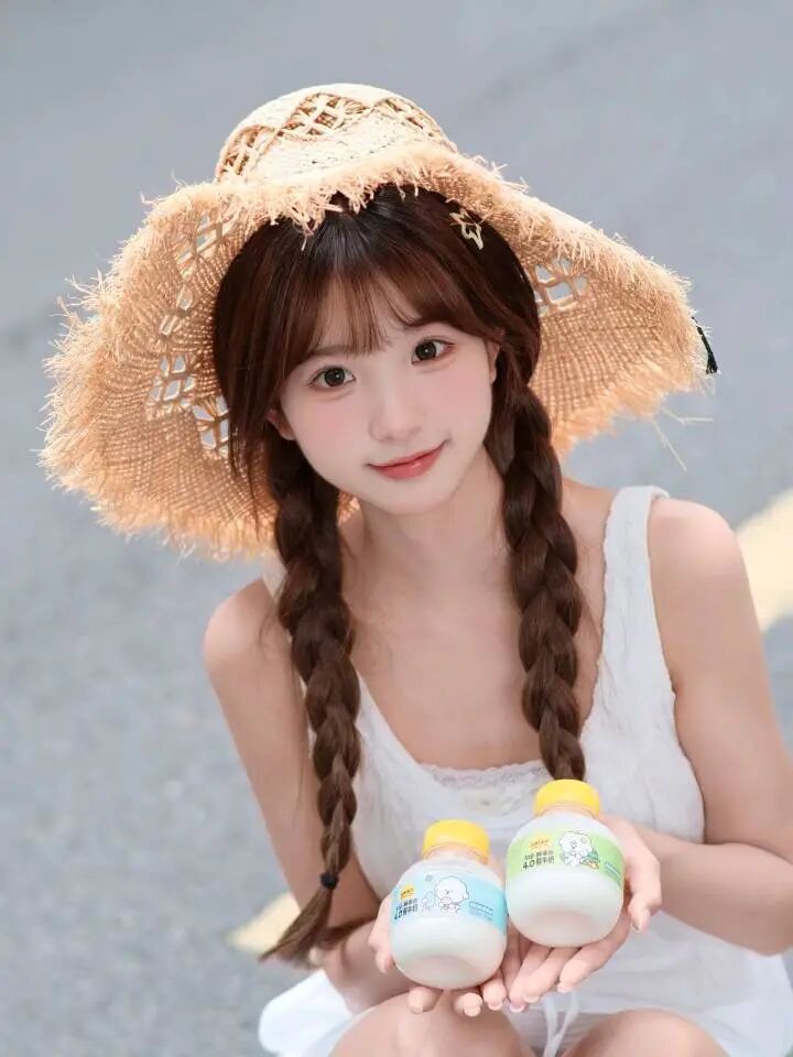 夏日清透感写真怎么拍？这10个甜妹姿势清爽又上镜-第10张图片-风享汇