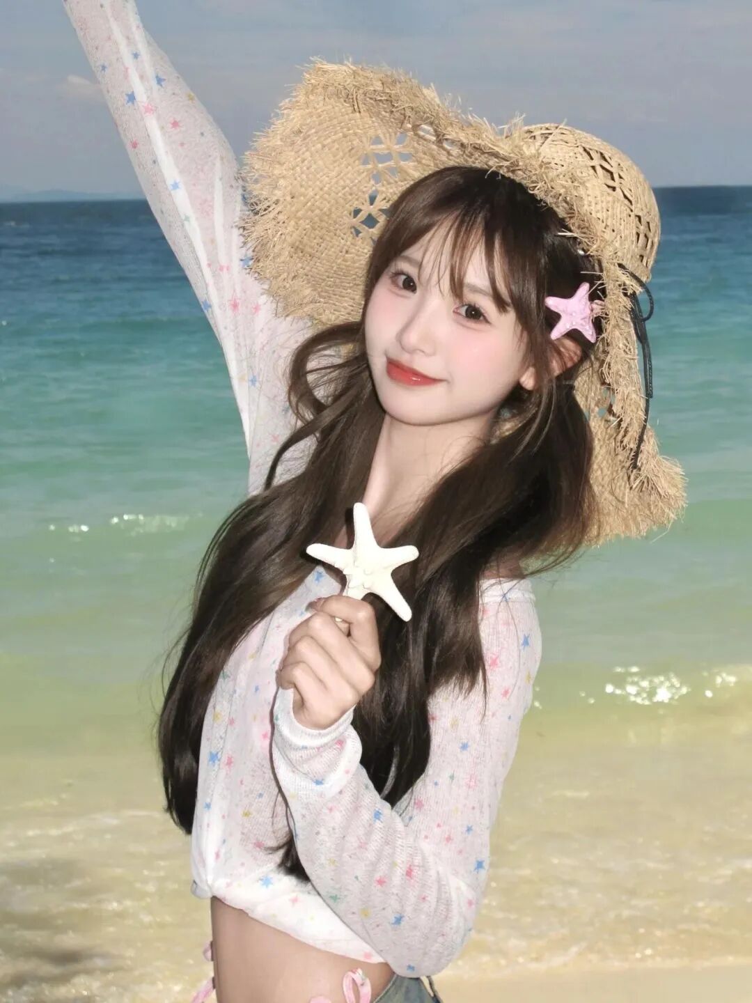 海边甜妹穿搭｜6 个上镜小姿势，新手也能拍得很灵-第6张图片-风享汇