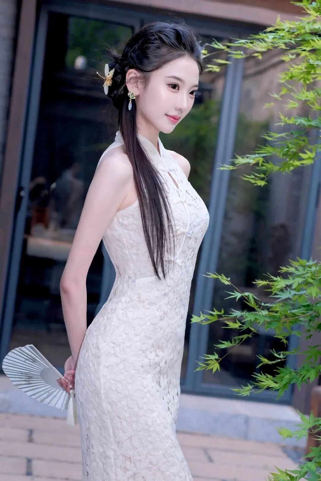 旗袍拍照这样摆：7个姿势拍出温婉好身材，显瘦又有气质-第7张图片-风享汇