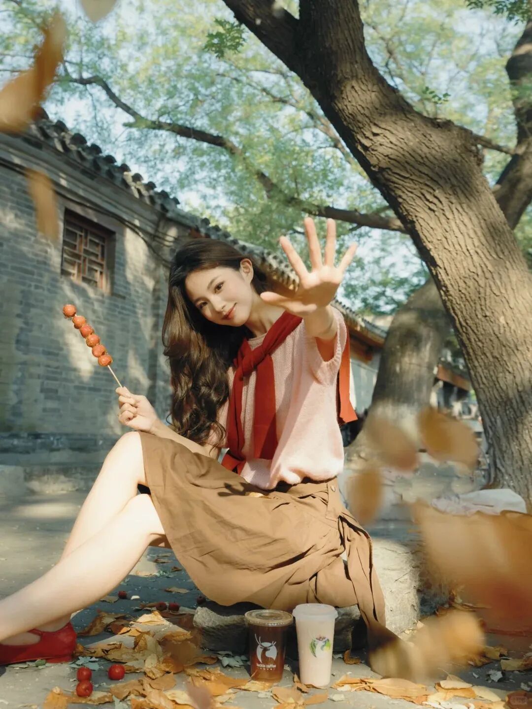 秋日光影里的胡同，这么拍温柔又有故事感-第2张图片-风享汇